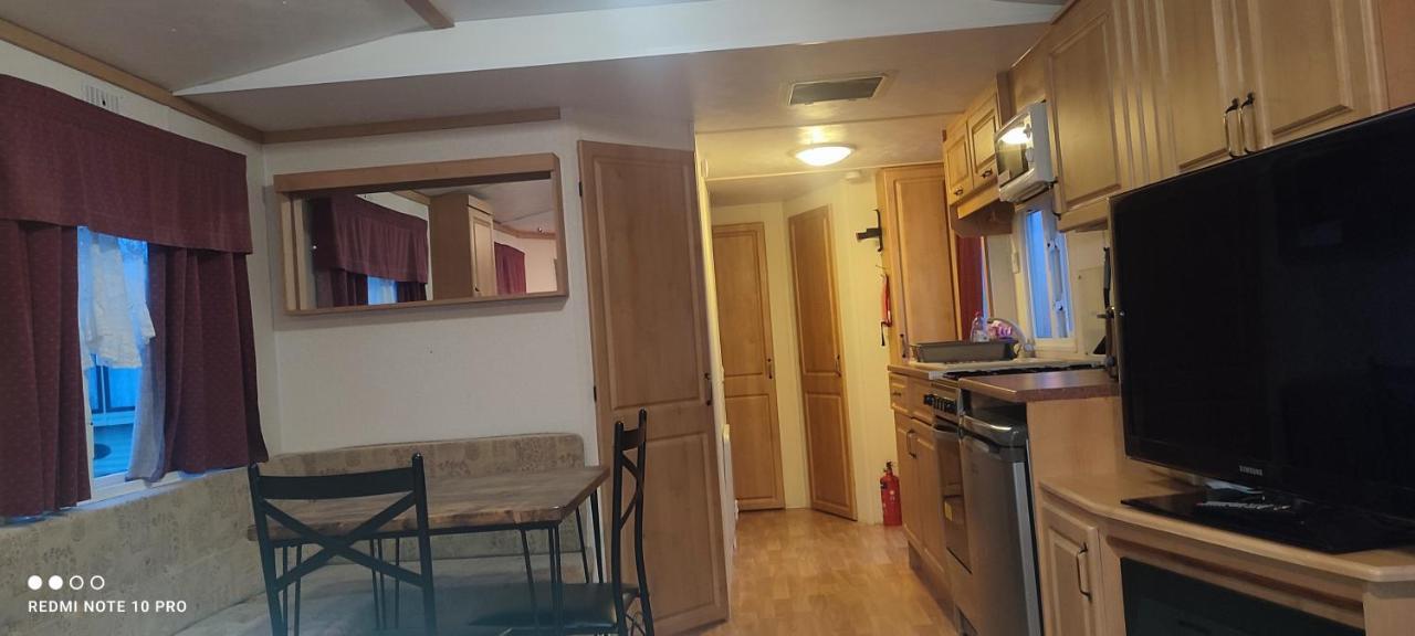 Beachside, Family-Friendly, Wifi, 6 Berth Caravan 19 In Інголдмеллс Екстер'єр фото
