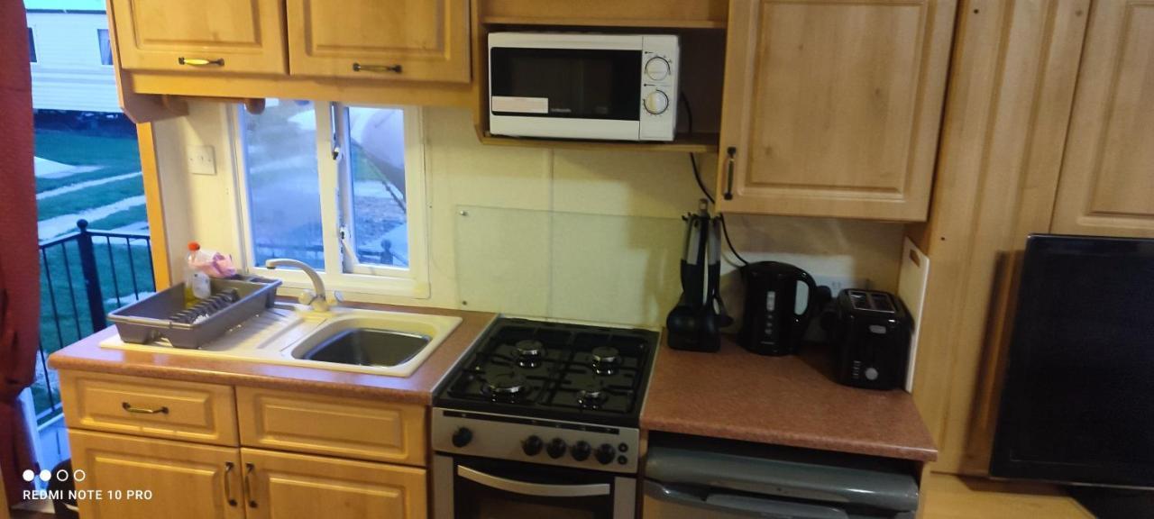 Beachside, Family-Friendly, Wifi, 6 Berth Caravan 19 In Інголдмеллс Екстер'єр фото
