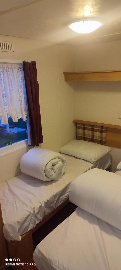 Beachside, Family-Friendly, Wifi, 6 Berth Caravan 19 In Інголдмеллс Екстер'єр фото
