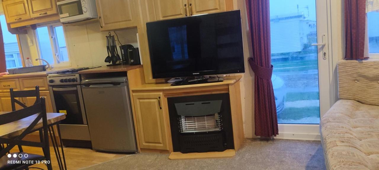 Beachside, Family-Friendly, Wifi, 6 Berth Caravan 19 In Інголдмеллс Екстер'єр фото